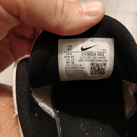 Nike MOTIFF Air Max Size 7M - Picture 6 of 6